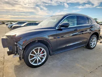 2018 Alfa Romeo Stelvio ZASFAKBN5J7B60127