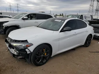 2019 Alfa Romeo Giulia ZARFANAN3K7612904