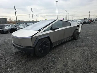 2024 Tesla Cybertruck 7G2CEHED5RA007852