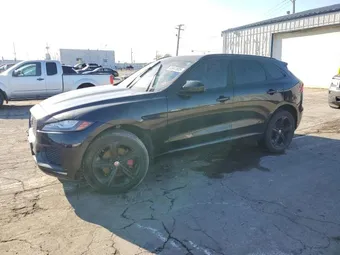 2017 Jaguar F-PACE SADCM2BV0HA889818