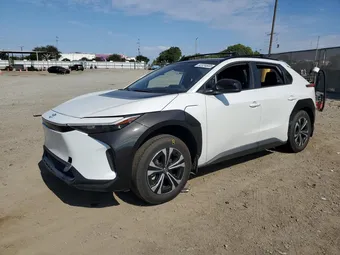 2024 Toyota bZ4X JTMAAAAA5RA053864