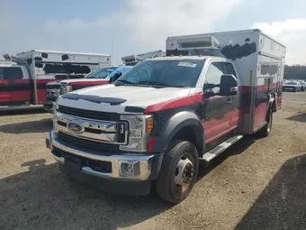 2017 Ford F550 1FD0X5HT4HEC82144