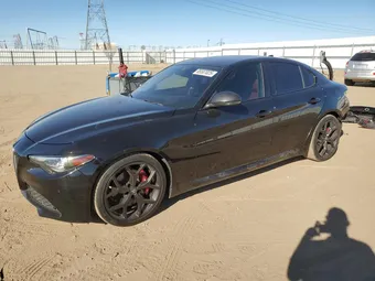 2020 Alfa Romeo Giulia ZARFAMAN1L7636713