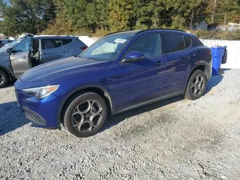 2022 Alfa Romeo Stelvio ZASPAJAN0N7D39195