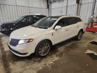 2015 Lincoln MKT 2LMHJ5AT9FBL02318