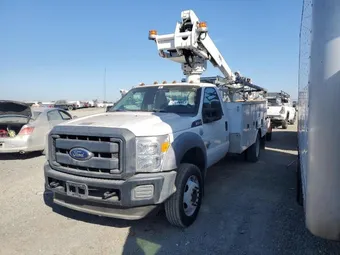 2015 Ford F550 1FDUF5GT8FEC84935