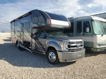 2021 Ford F550 1FDUF5HT9MED21437