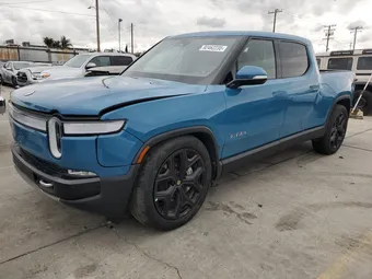 2024 Rivian R1T 7FCTGCAA3RN030878