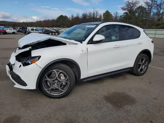 2023 Alfa Romeo Stelvio ZASPAKBN0P7D55274