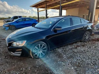 2015 Volvo S60 YV149MFK8F1342252