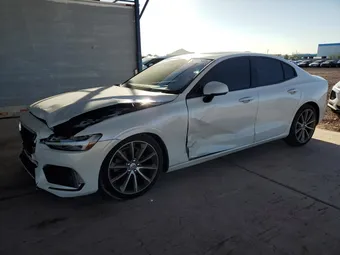 2019 Volvo S60 7JR102FK9KG008117