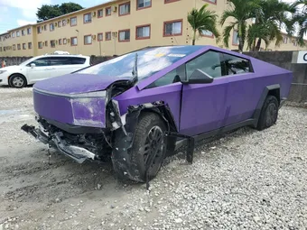 2025 Tesla Cybertruck 7G2CEHED4SA069815