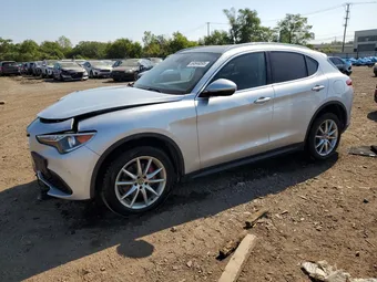 2018 Alfa Romeo Stelvio ZASFAKBN0J7C21979