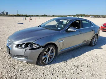 2015 Jaguar XF SAJWJ0FF1F8U56328