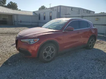 2018 Alfa Romeo Stelvio ZASFAKBN9J7B76086