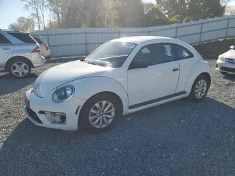 2017 Volkswagen Beetle 3VWF17AT6HM613447