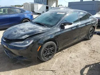 2015 Chrysler 200 1C3CCCBG8FN758796
