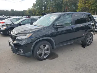 2019 Honda Passport 5FNYF8H90KB021017