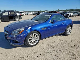 2017 Mercedes-Benz SLC-Class WDDPK3JA7HF137940