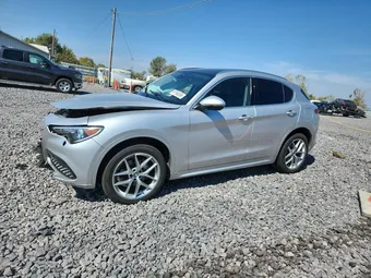 2021 Alfa Romeo Stelvio ZASPAKBN6M7D16023