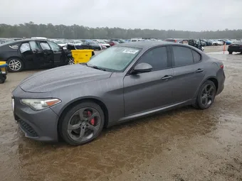 2017 Alfa Romeo Giulia ZARFAEDN1H7550133