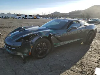 2019 Chevrolet Corvette 1G1YM2D71K5104201