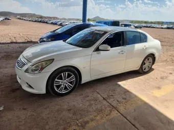 2015 Infiniti Q40 JN1CV6AP1FM500587