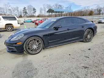 2019 Porsche Panamera WP0AA2A7XKL101542
