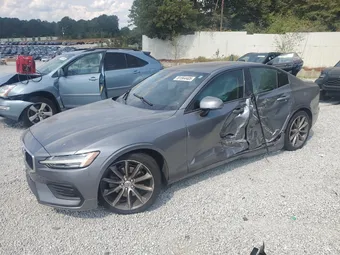 2020 Volvo S60 7JR102FK4LG040684