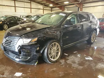 2019 Lincoln MKT 2LMHJ5AT7KBL02828