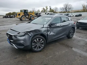 2018 Infiniti QX30 SJKCH5CR7JA002883
