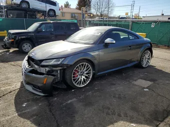 2016 Audi TTS TRUC1AFV8G1024088