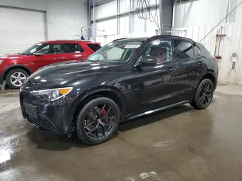 2021 Alfa Romeo Stelvio ZASPAKBN9M7D12287