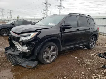 2021 Honda Passport 5FNYF8H90MB008190