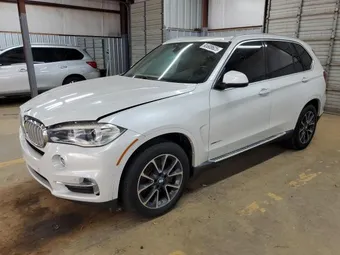 2017 BMW X5 5UXKR6C32H0J85055