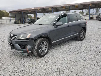 2015 Volkswagen Touareg WVGEP9BPXFD007812