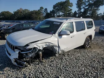 2022 Jeep Grand Wagoneer 1C4SJVDT4NS110830