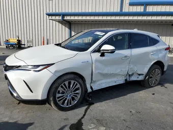 2021 Toyota Venza JTEAAAAHXMJ085548