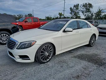 2016 Mercedes-Benz S-Class WDDUG8CB1GA230438