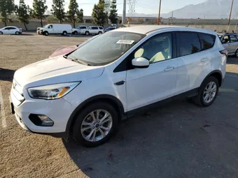 2017 Ford Escape 1FMCU0GD8HUB82959 Lot 90835025