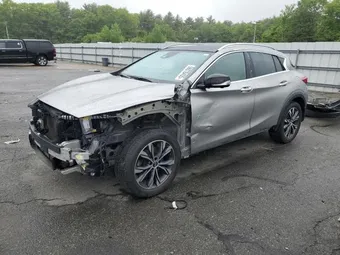2017 Infiniti QX30 SJKCH5CR3HA032649