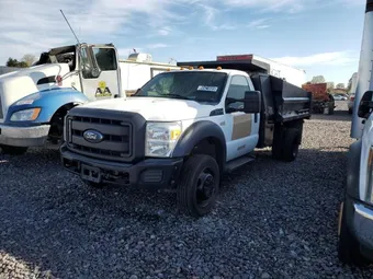 2015 Ford F450 1FDUF4GYXFEC59461