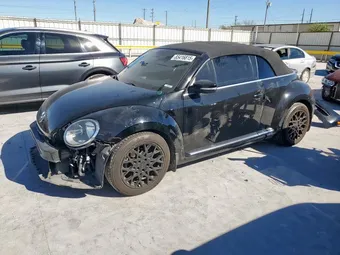 2016 Volkswagen Beetle 3VW517AT0GM806235