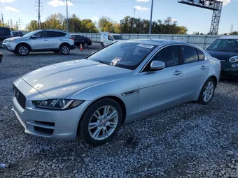 2018 Jaguar XE SAJAD4FX7JCP34432