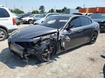 2021 Alfa Romeo Giulia ZARFAMBNXM7644972