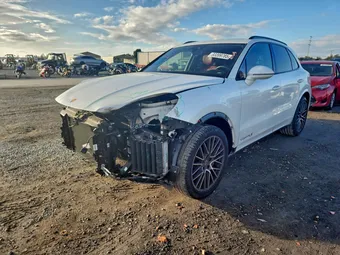 2021 Porsche Cayenne WP1AB2AY6MDA27456