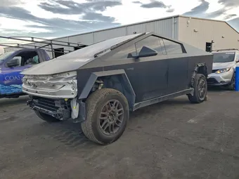 2024 Tesla Cybertruck 7G2CEHED7RA029206