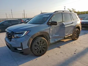 2023 Honda Passport 5FNYF8H01PB013243