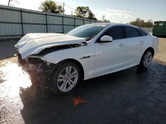 2016 Jaguar XJ-Series SAJWA1C79G8V96745