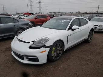 2018 Porsche Panamera WP0AE2A76JL128935